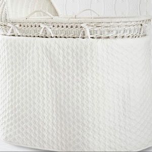 Pottery Barn Kids Bassinet Skirt textured Off-White 100% cotton